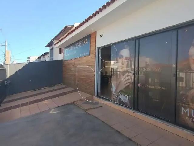 Casa / Sobrado para Locação em Marília/SP Jardim Parati 8 Quartos