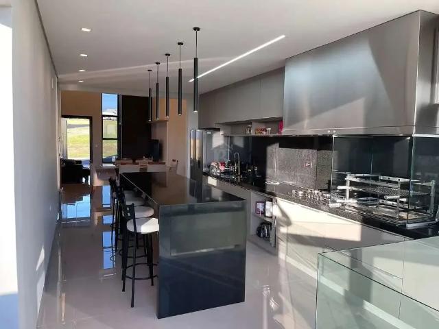 Casa / Sobrado para Locação em Marília/SP Loteamento Residencial e Comercial Fazenda São Sebastião 4 Quartos