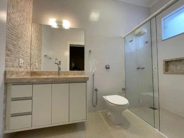 Casa / Sobrado para Locação em Marília/SP Residencial Reserva Esmeralda 3 Quartos