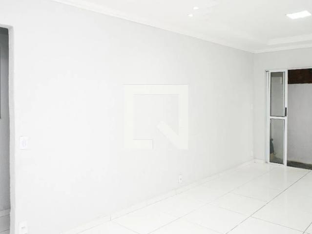 Casa / Sobrado para Locação em Mesquita/RJ Coréia 2 Quartos