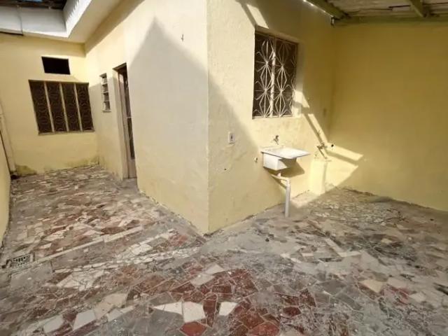 Casa / Sobrado para Locação em Mesquita/RJ Edson Passos 1 Quartos