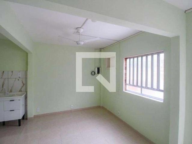 Casa / Sobrado para Locação em Mesquita/RJ Jacutinga 2 Quartos