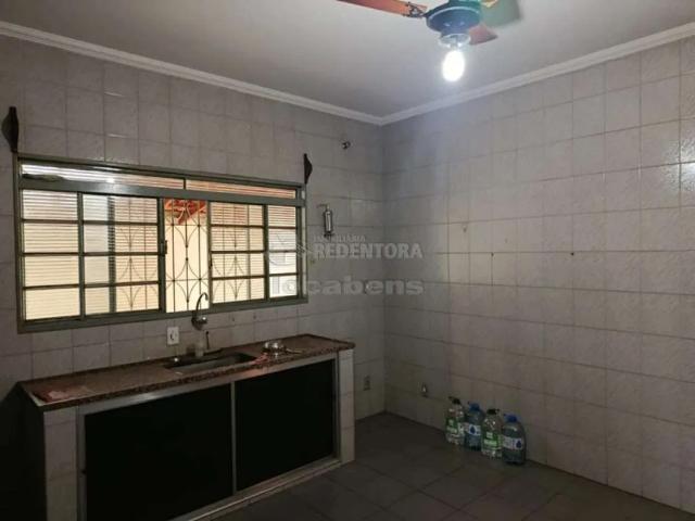 Casa / Sobrado para Locação em Mirassol/SP Portal da Cidade Amiga 4 Quartos
