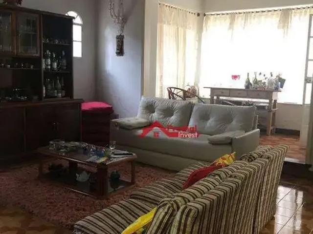 Casa / Sobrado para Locação em Nova Friburgo/RJ Vale dos Pinheiros 6 Quartos
