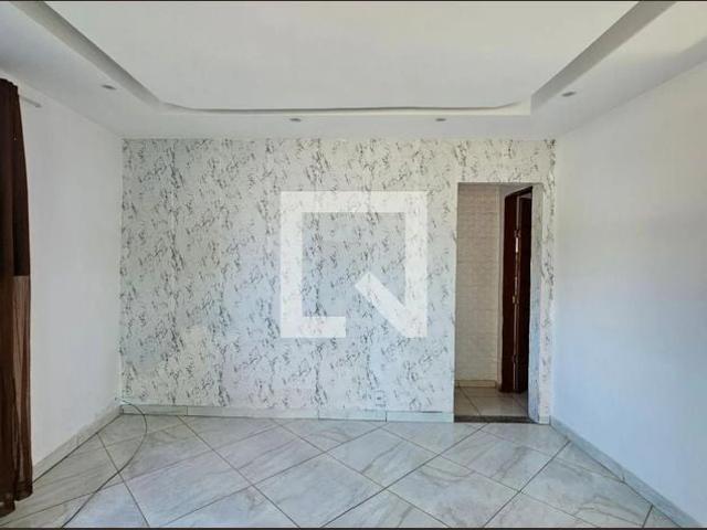 Casa / Sobrado para Locação em Nova Iguaçu/RJ Vila Guimarães 2 Quartos
