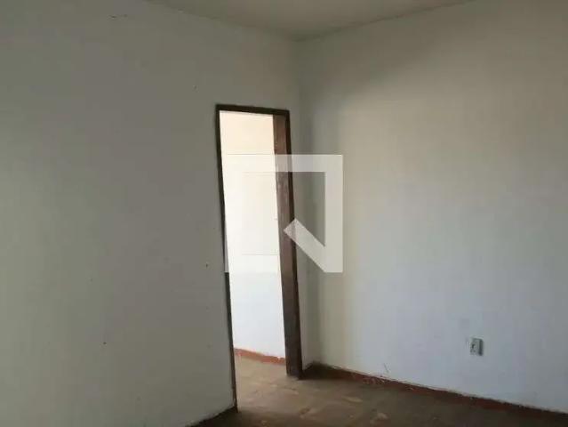 Casa / Sobrado para Locação em Nova Iguaçu/RJ Vila Sueli 2 Quartos