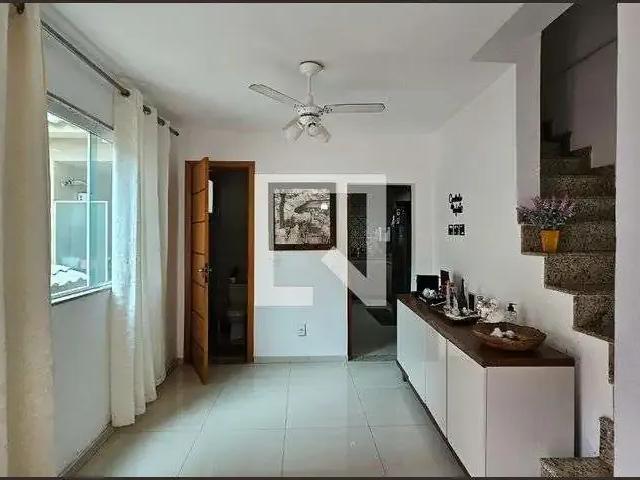 Casa / Sobrado para Locação em Nova Iguaçu/RJ Austin 2 Quartos