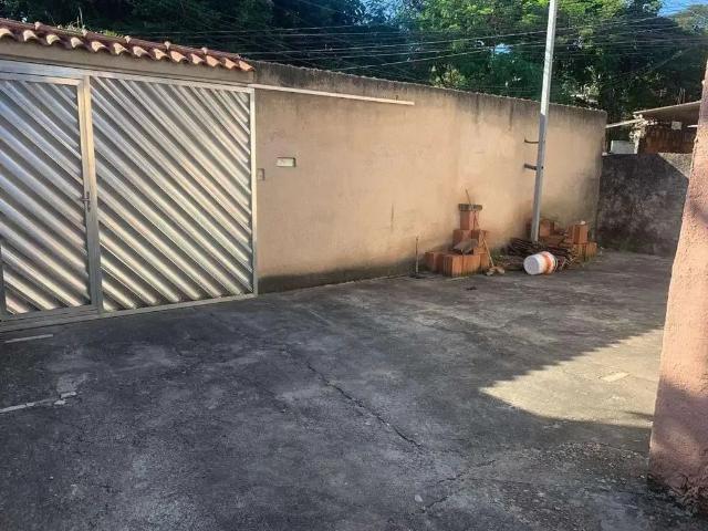 Casa / Sobrado para Locação em Nova Iguaçu/RJ Botafogo 2 Quartos