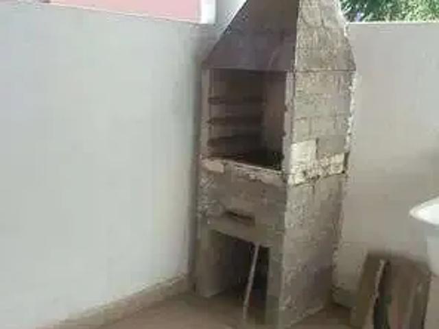 Casa / Sobrado para Locação em Nova Iguaçu/RJ Campo Alegre 2 Quartos