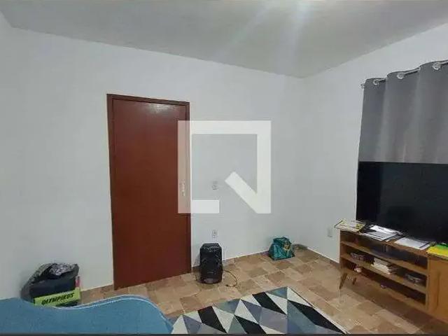 Casa / Sobrado para Locação em Nova Iguaçu/RJ Cabuçu 1 Quartos