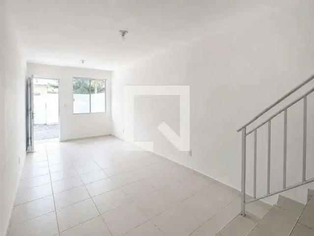 Casa / Sobrado para Locação em Nova Iguaçu/RJ Cabuçu 2 Quartos