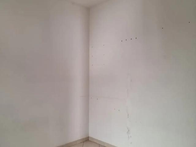 Casa / Sobrado para Locação em Nova Iguaçu/RJ Califórnia 2 Quartos