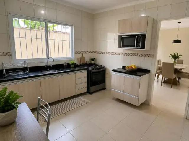 Casa / Sobrado para Locação em Nova Iguaçu/RJ Floresta 2 Quartos