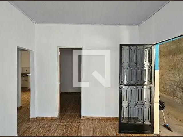 Casa / Sobrado para Locação em Nova Iguaçu/RJ Inconfidência 2 Quartos