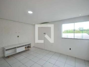 Casa / Sobrado para Locação em Nova Iguaçu/RJ Prata 3 Quartos