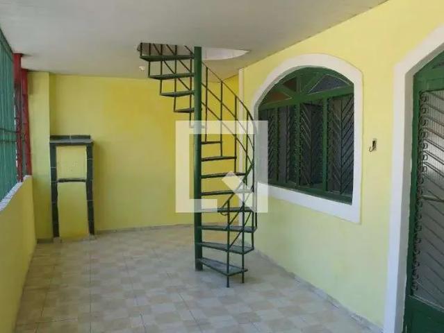 Casa / Sobrado para Locação em Nova Iguaçu/RJ São Francisco Xavier 2 Quartos