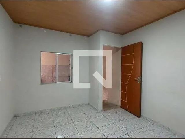 Casa / Sobrado para Locação em Nova Iguaçu/RJ Sitio Novo Oriente 3 Quartos