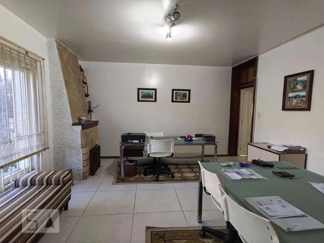 Casa / Sobrado para Locação em Novo Hamburgo/RS Ouro Branco 4 Quartos