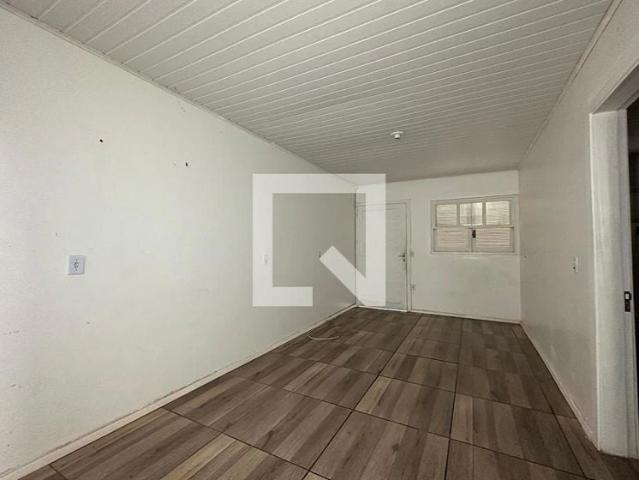 Casa / Sobrado para Locação em Novo Hamburgo/RS Boa Saúde 2 Quartos