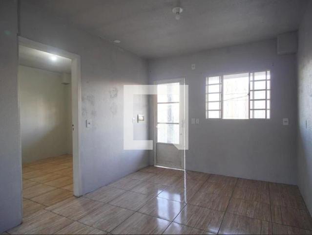 Casa / Sobrado para Locação em Novo Hamburgo/RS Canudos 2 Quartos