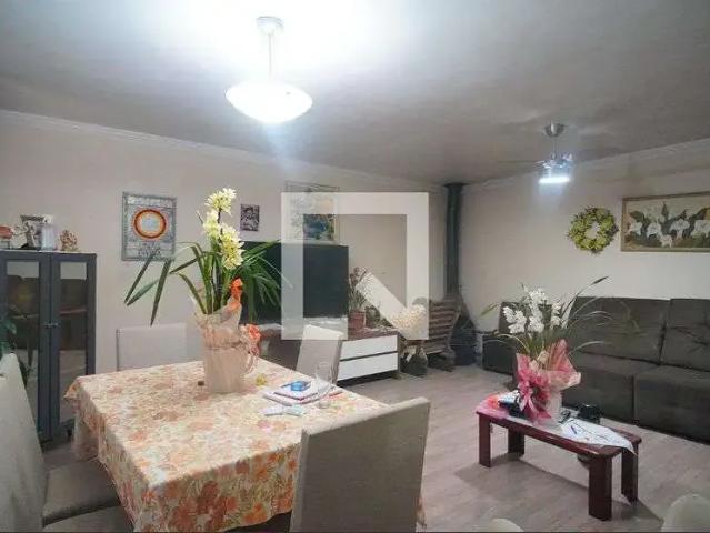 Casa / Sobrado para Locação em Novo Hamburgo/RS Canudos 2 Quartos