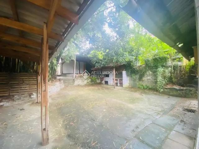 Casa / Sobrado para Locação em Novo Hamburgo/RS Centro 5 Quartos