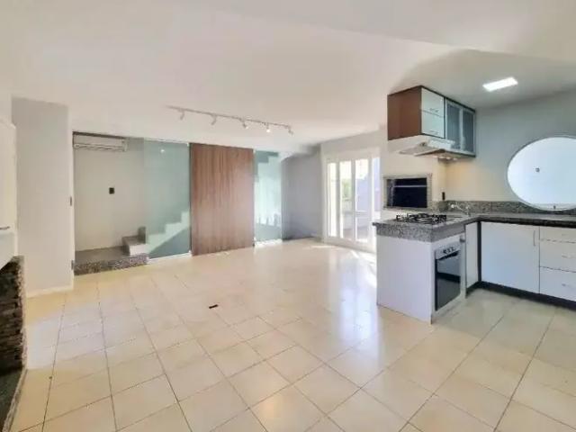 Casa / Sobrado para Locação em Novo Hamburgo/RS Hamburgo Velho 2 Quartos