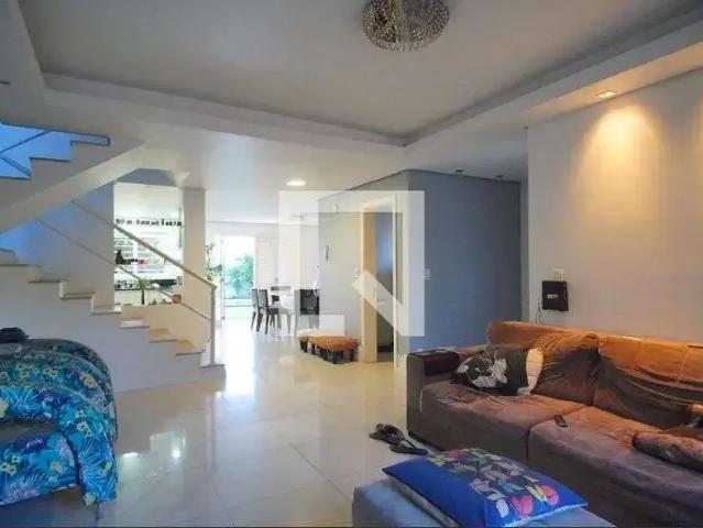 Casa / Sobrado para Locação em Novo Hamburgo/RS Hamburgo Velho 3 Quartos