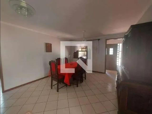 Casa / Sobrado para Locação em Novo Hamburgo/RS Hamburgo Velho 3 Quartos