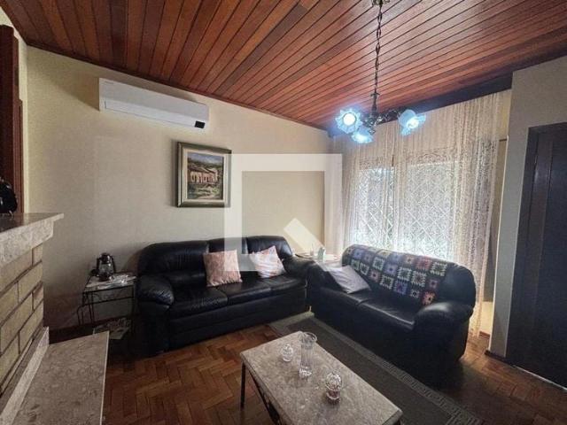 Casa / Sobrado para Locação em Novo Hamburgo/RS Ideal 3 Quartos