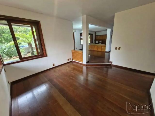 Casa / Sobrado para Locação em Novo Hamburgo/RS Ideal 4 Quartos