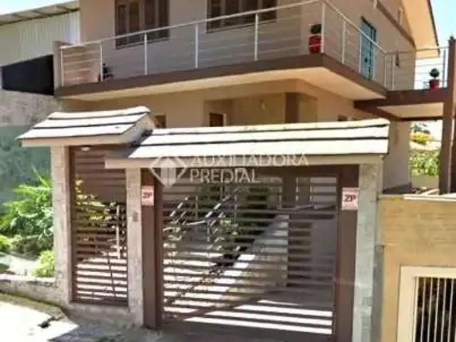 Casa / Sobrado para Locação em Novo Hamburgo/RS Ideal 4 Quartos