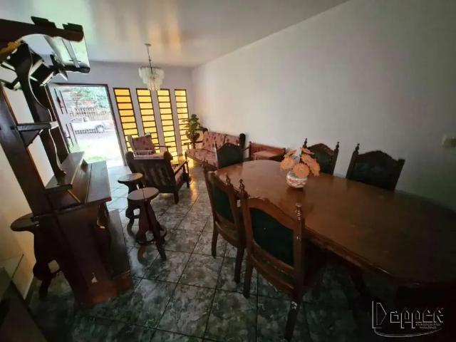 Casa / Sobrado para Locação em Novo Hamburgo/RS Ideal 4 Quartos