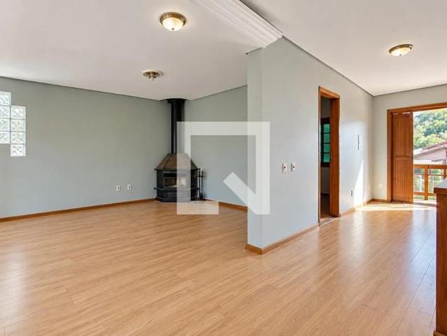 Casa / Sobrado para Locação em Novo Hamburgo/RS São Jorge 4 Quartos