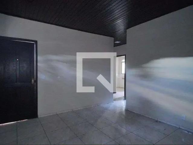 Casa / Sobrado para Locação em Novo Hamburgo/RS São Jorge 2 Quartos