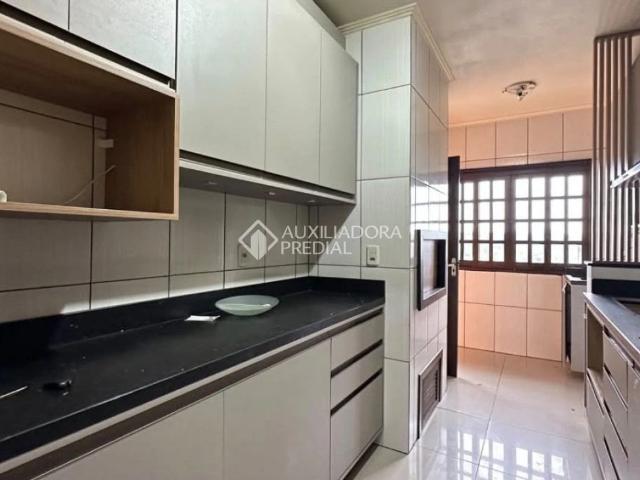 Casa / Sobrado para Locação em Novo Hamburgo/RS São Jorge 3 Quartos