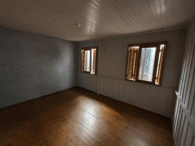 Casa / Sobrado para Locação em Novo Hamburgo/RS Vila Nova 2 Quartos