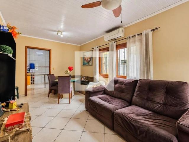 Casa / Sobrado para Locação em Novo Hamburgo/RS Vila Nova 2 Quartos