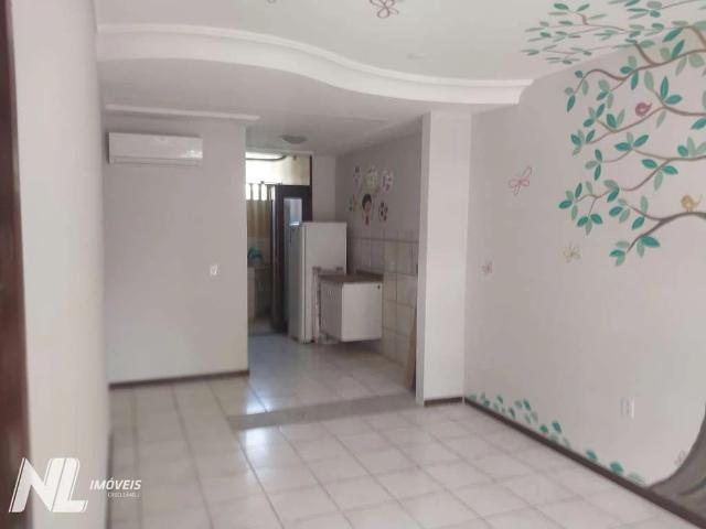 Casa / Sobrado para Locação em Natal/RN Tirol 2 Quartos