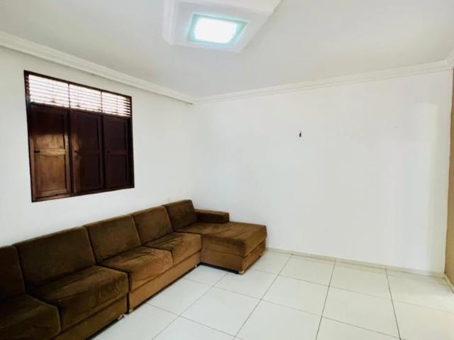 Casa / Sobrado para Locação em Natal/RN Neópolis 4 Quartos