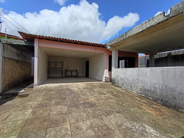 Casa / Sobrado para Locação em Natal/RN Nossa Senhora de Nazaré 3 Quartos