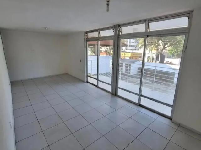 Casa / Sobrado para Locação em Natal/RN Nova Descoberta 4 Quartos