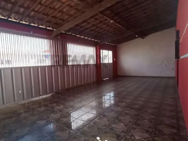 Casa / Sobrado para Locação em Natal/RN Potengi 3 Quartos