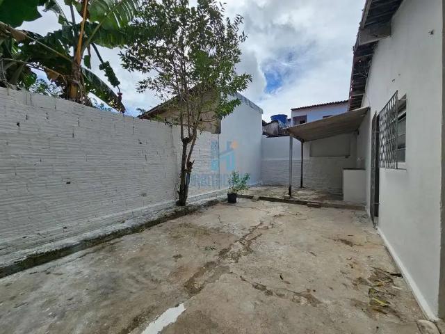 Casa / Sobrado para Locação em Natal/RN Planalto 3 Quartos