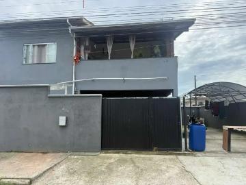 Casa / Sobrado para Locação em Navegantes/SC Centro