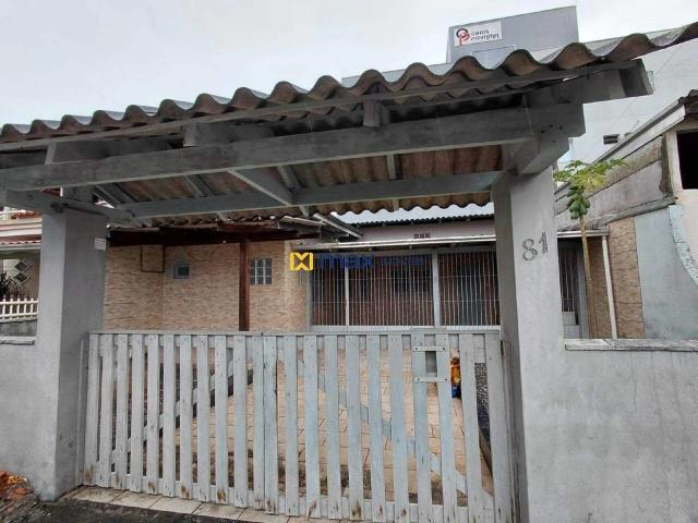 Casa / Sobrado para Locação em Navegantes/SC Centro 1 Quartos
