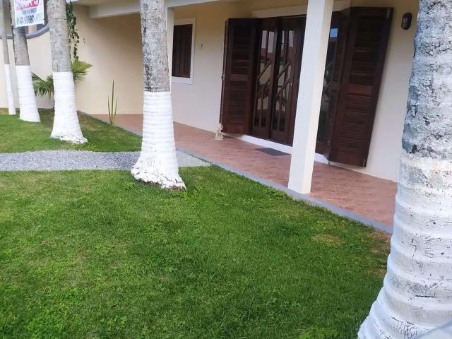 Casa / Sobrado para Locação em Navegantes/SC Centro 2 Quartos