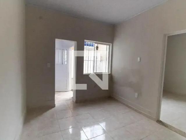 Casa / Sobrado para Locação em Niterói/RJ Barreto 2 Quartos