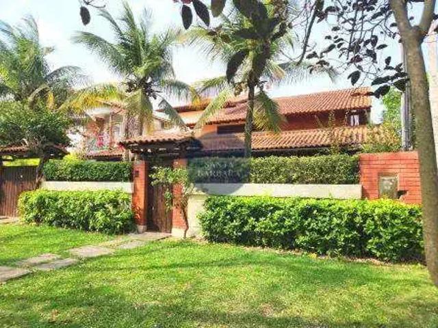 Casa / Sobrado para Locação em Niterói/RJ Camboinhas 3 Quartos