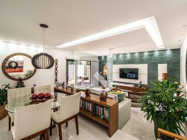 Casa / Sobrado para Locação em Niterói/RJ Camboinhas 4 Quartos